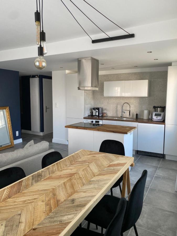 Apartment Superbe A Parking Prive